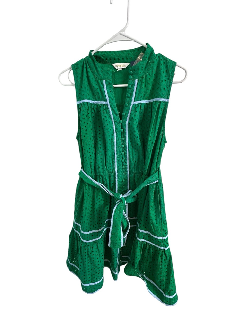 Crown & Ivy Green Eyelet Sleeveless Tie Waist Mini Dress Size Small NWT - Picture 4 of 11